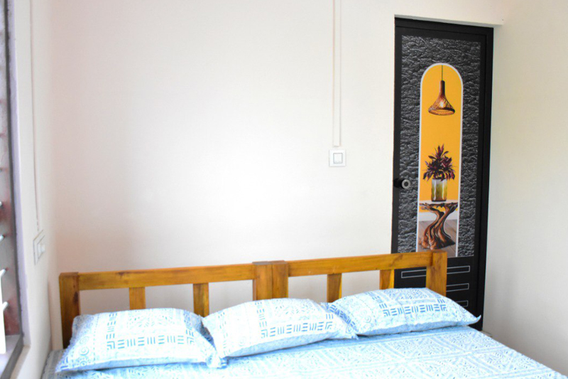 Kreupasanam near hotel rooms